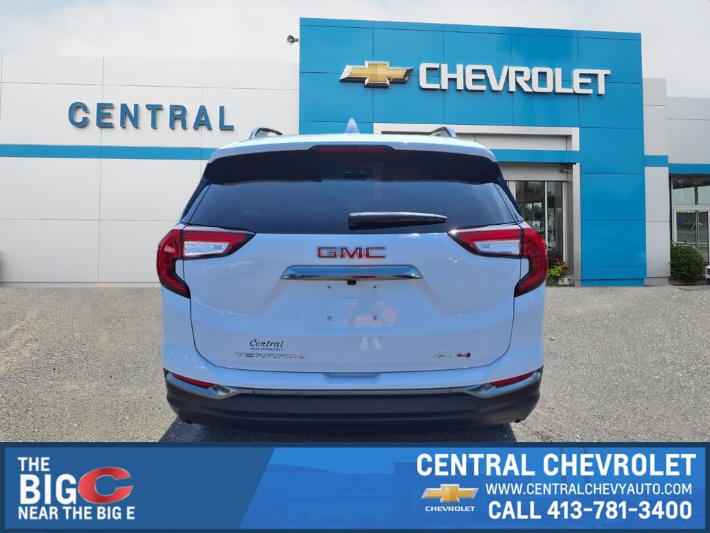 2023 GMC Terrain AT4