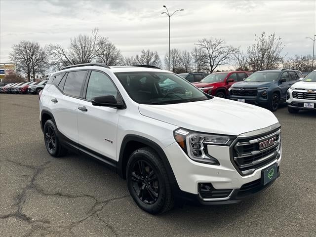 2022 GMC Terrain AT4