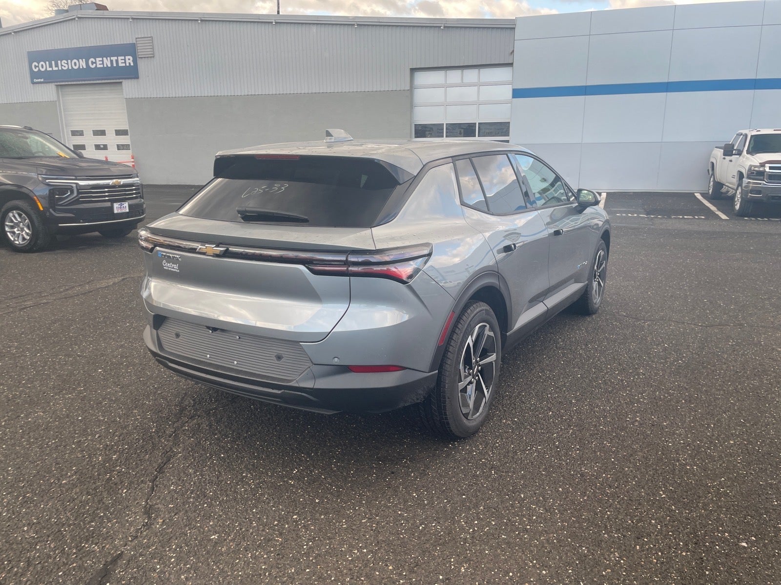 2026 Chevrolet Equinox EV LT