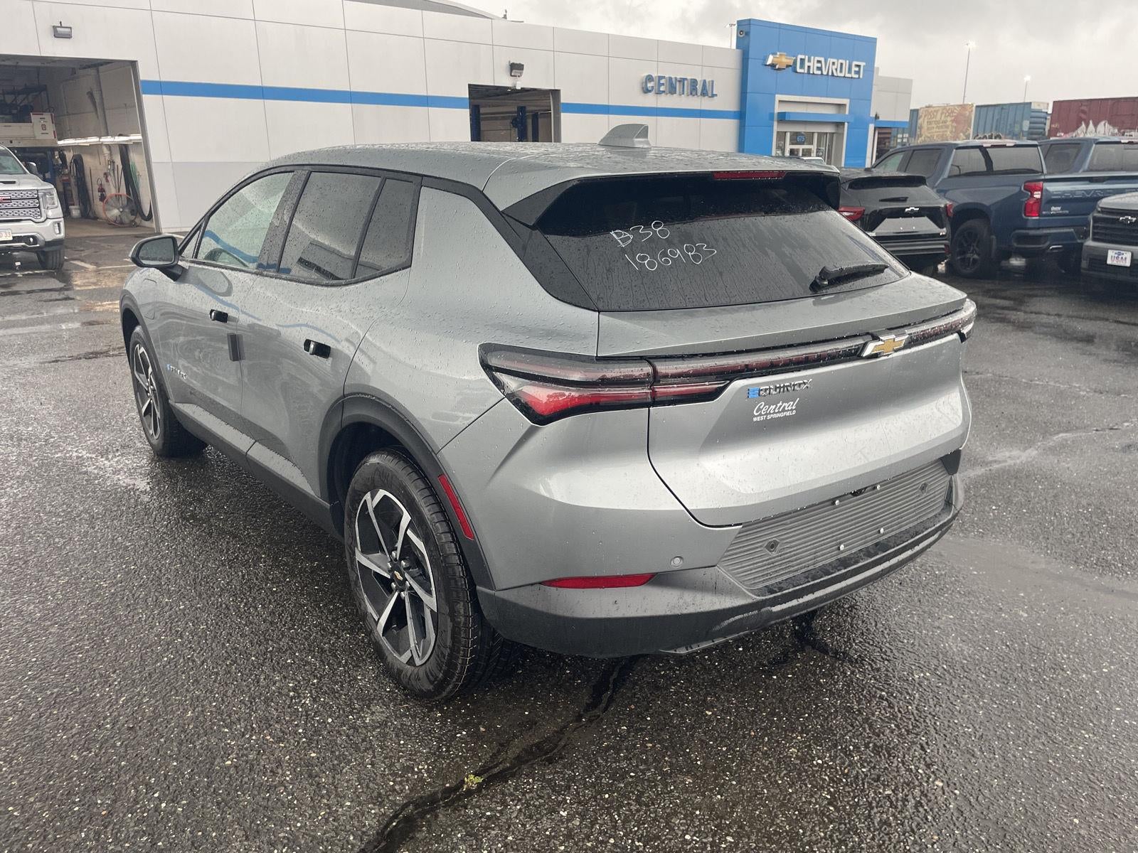 2026 Chevrolet Equinox EV LT