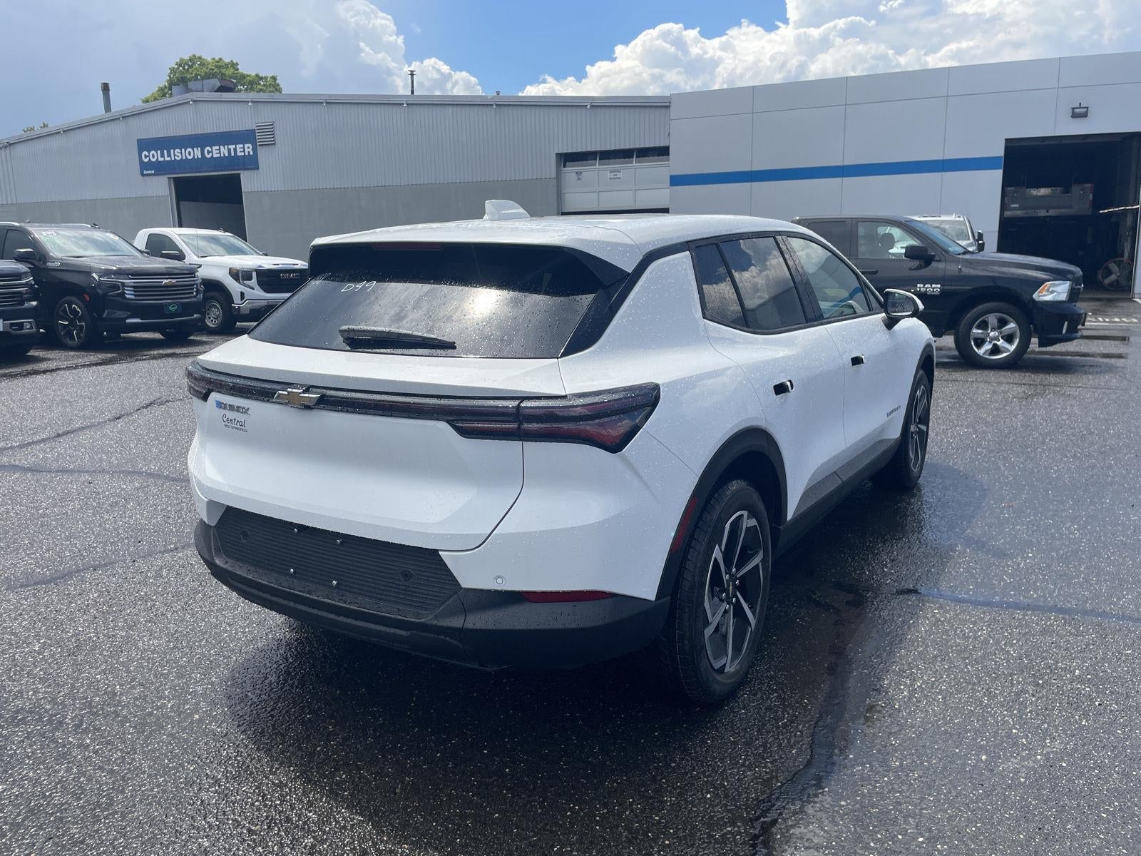 2026 Chevrolet Equinox EV LT