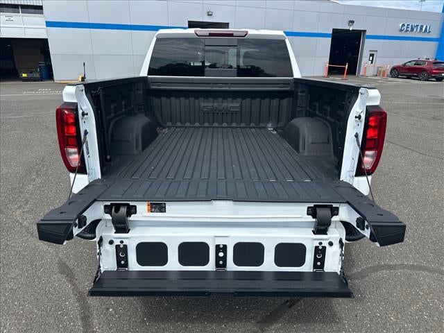 2025 GMC Sierra 1500 Elevation - Photo 11
