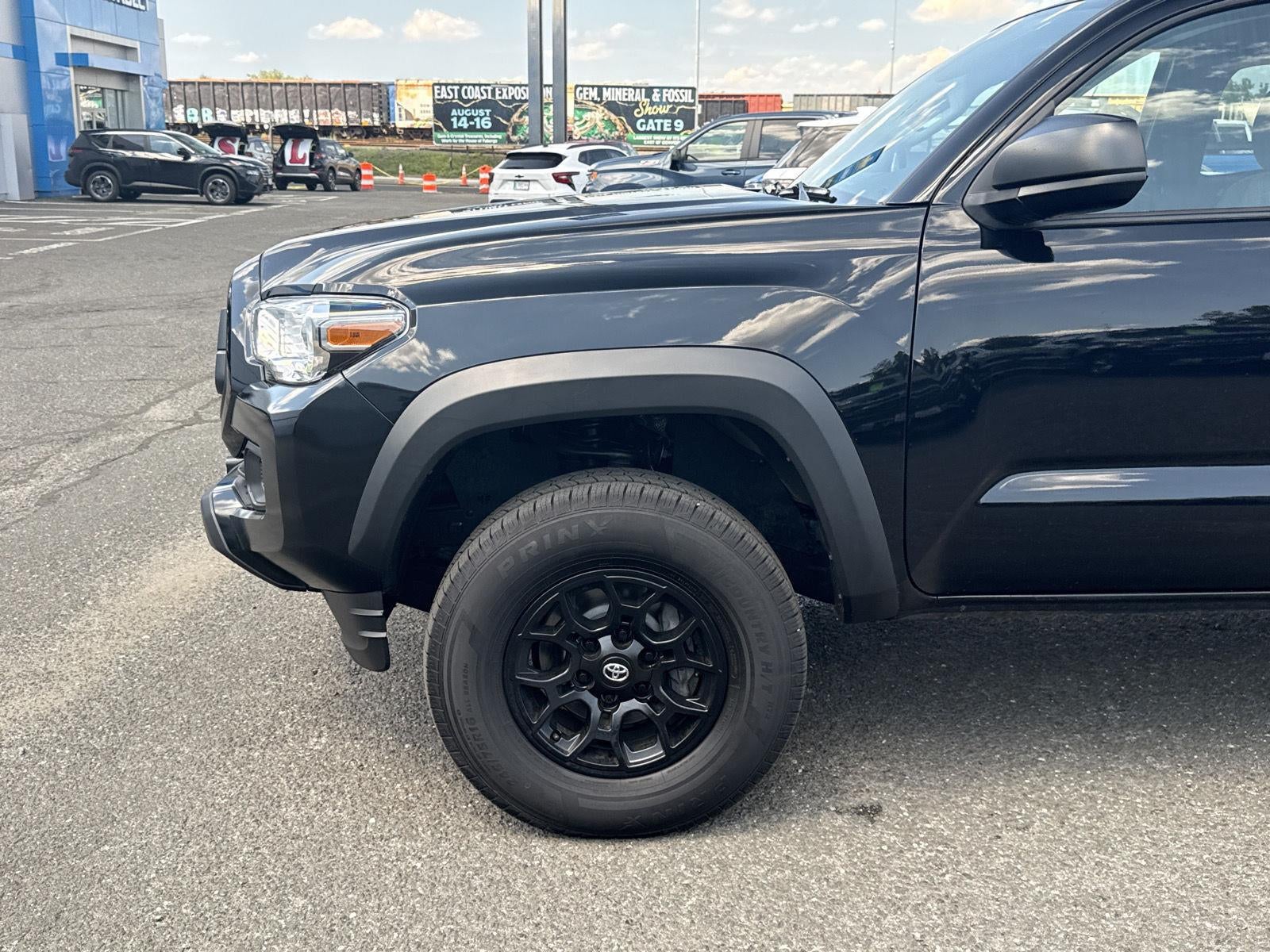 2022 Toyota Tacoma SR V6