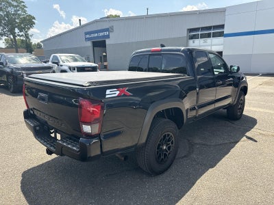 2022 Toyota Tacoma SR V6