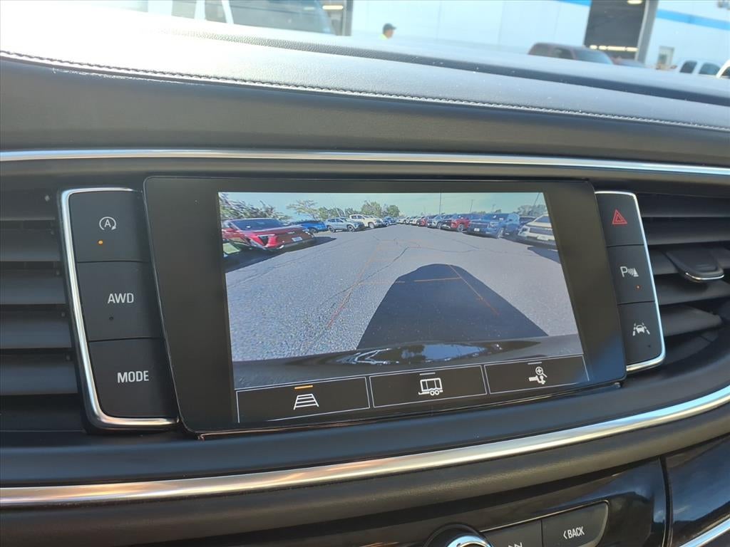 2022 Buick Enclave Essence