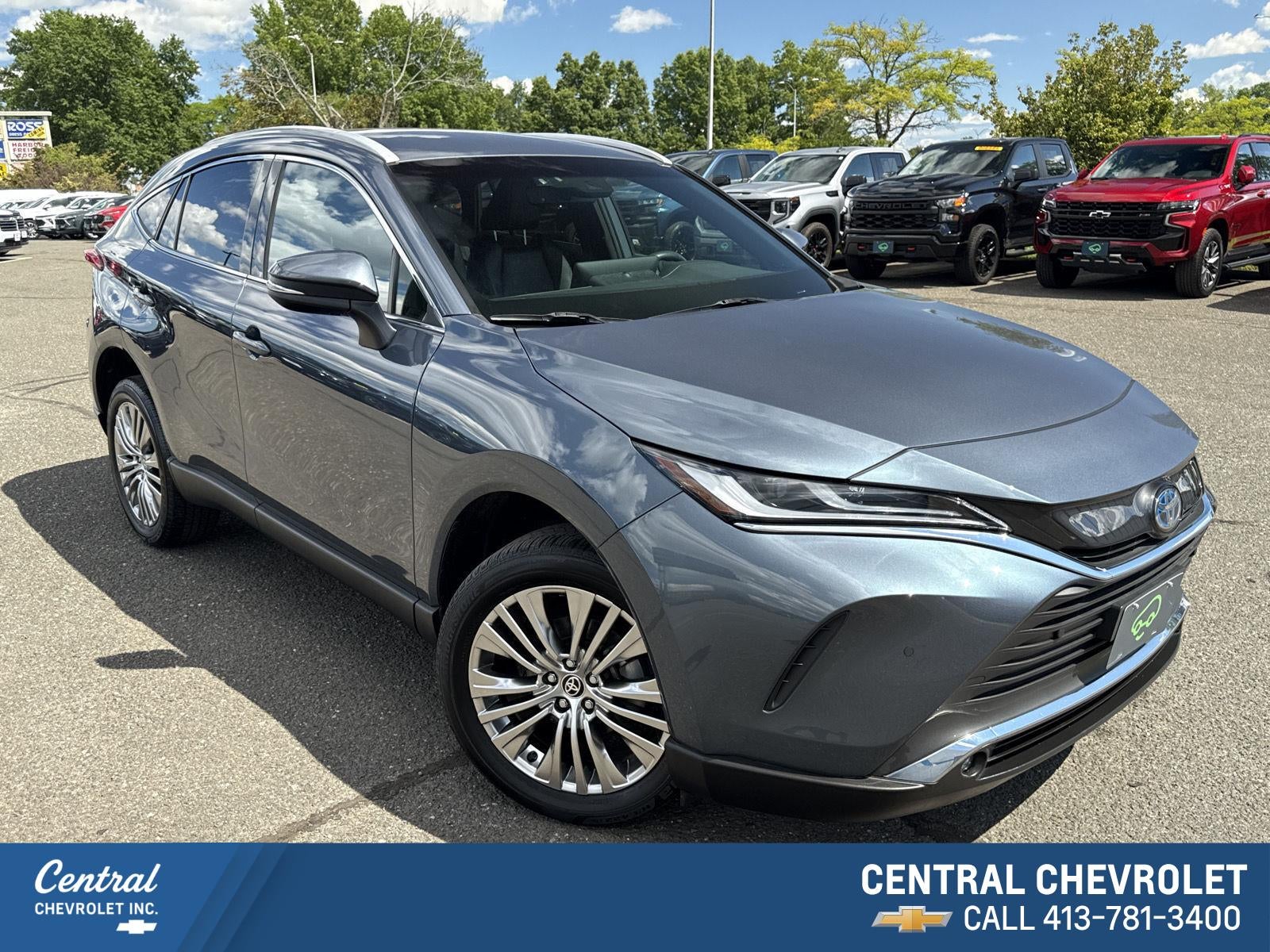2023 Toyota Venza XLE