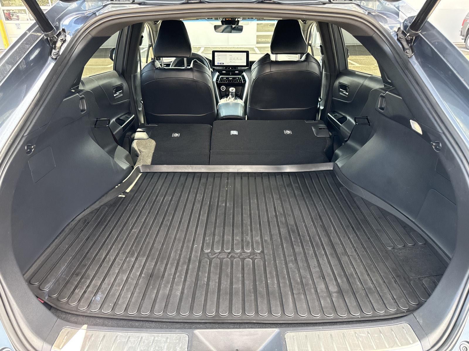 2023 Toyota Venza XLE