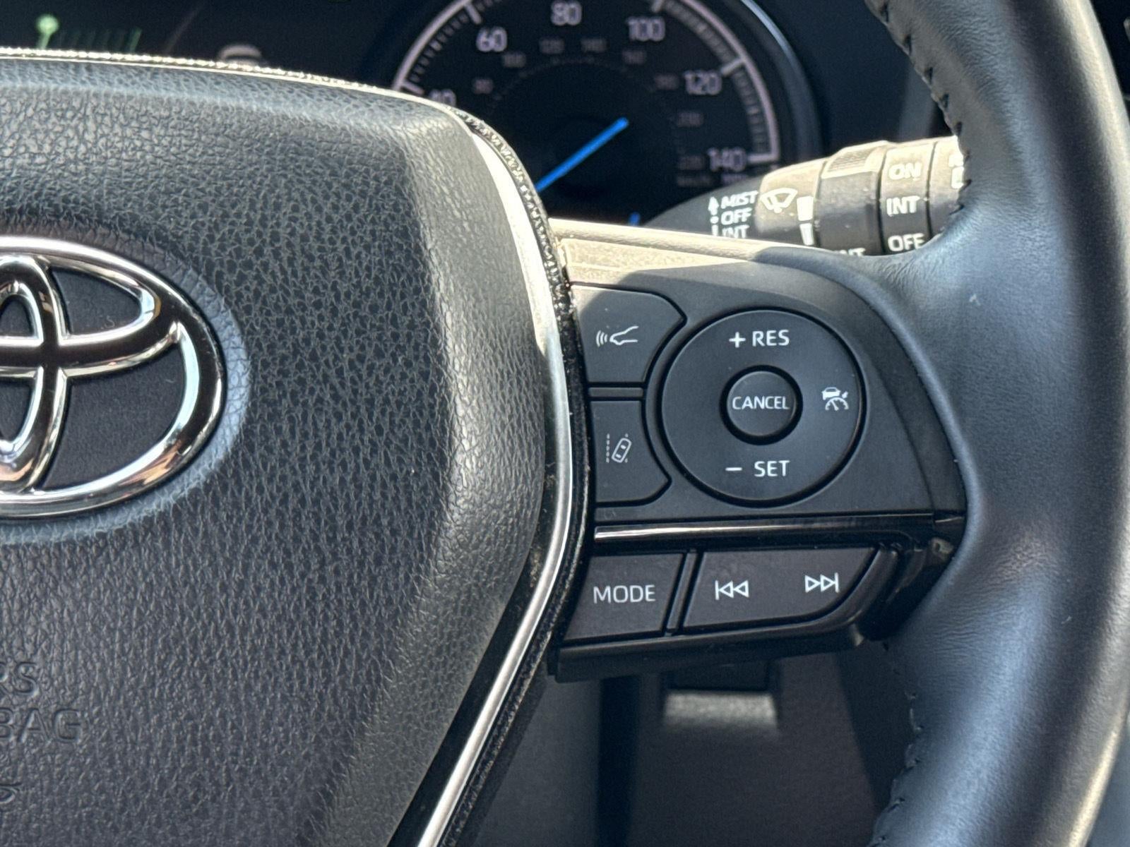 2023 Toyota Venza XLE