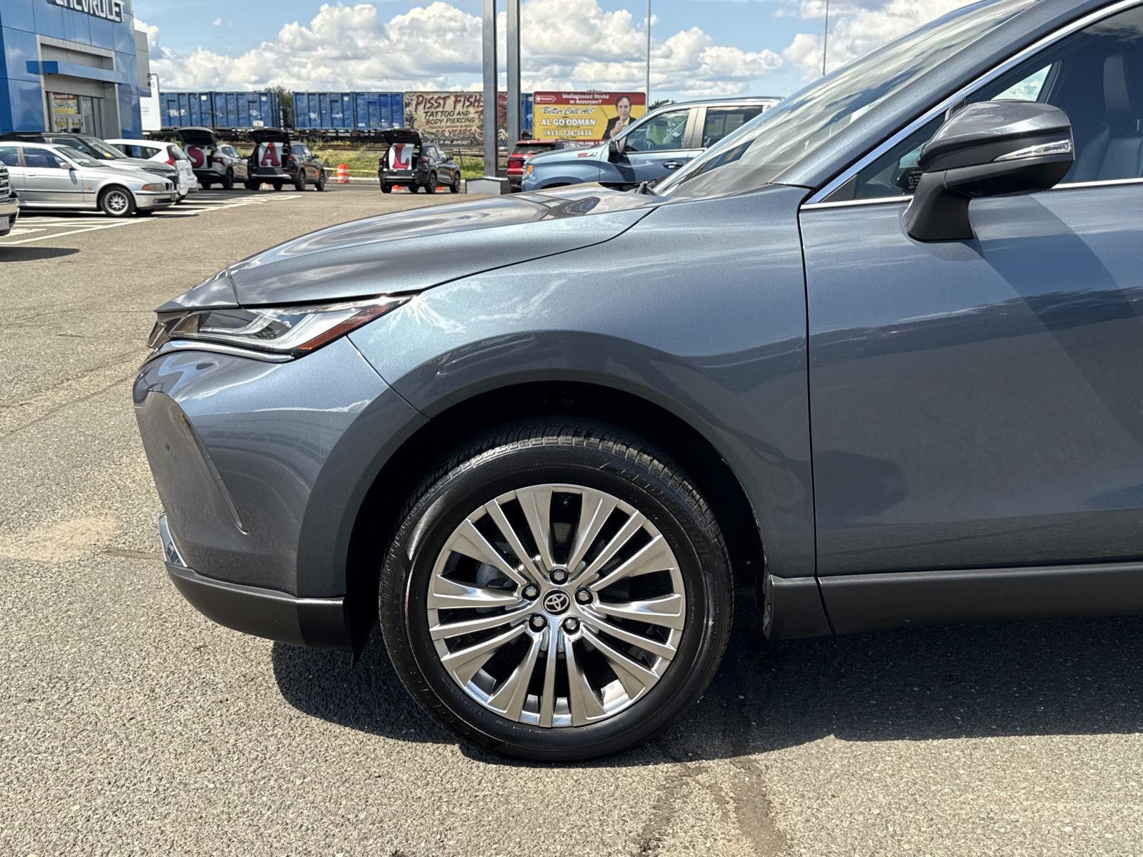 2023 Toyota Venza XLE