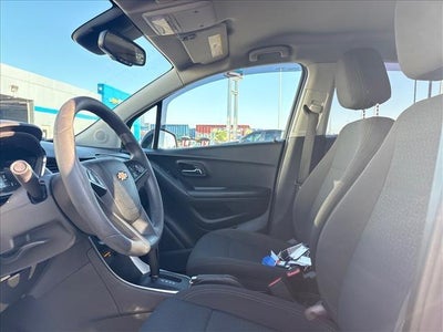 2022 Chevrolet Trax LS
