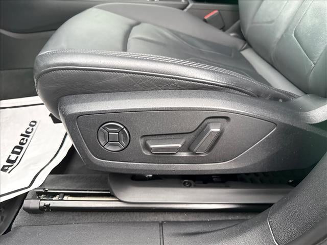 2020 Audi Q3 Premium Plus